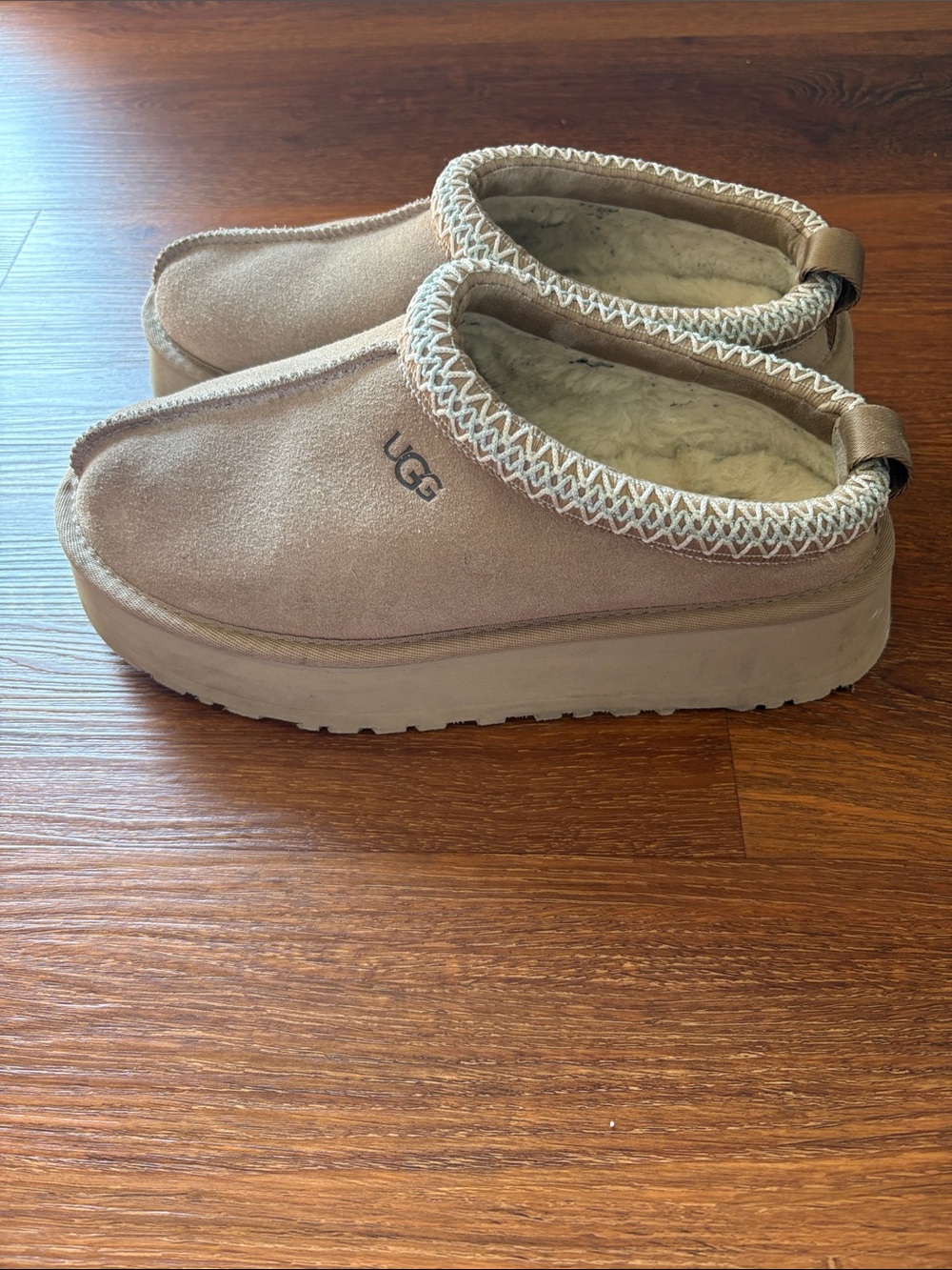 UGG Tazz II Suede Platform Clog Slippers - Picture 2 of 6